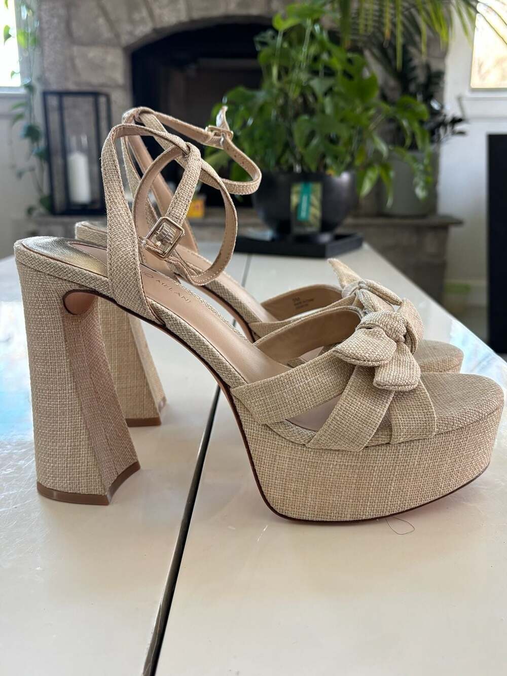 Antonio Melani Bindi Raffia Bow Platform Dress Sandals, Natural Size 9M